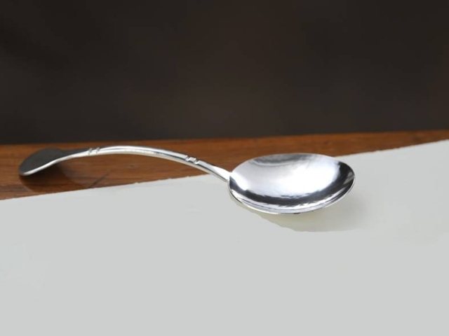 cucchiaino pappa in argento fatto a mano
